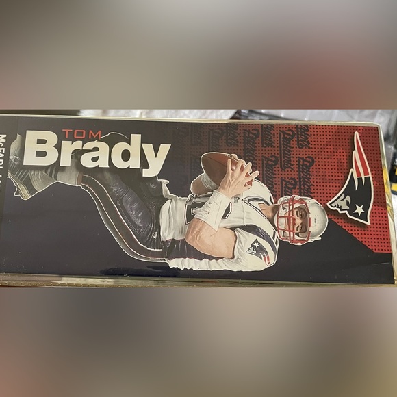 QB Tom Brady Figure McFarlane
Sports NFL Football Series 5 New - Picture 4 of 4